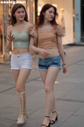 街拍作品 牛仔热裤美女[132P1.32G]