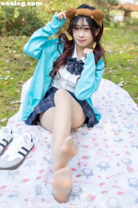 丝恋摄影 No.014 小梦 肉色丝[203P+1V3.78G]