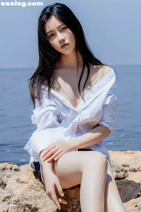 Nnian 白衬衫[49P91M]