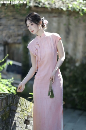 [YITUYU艺图语]2025.10.21 城南花开 知鸢[12P140M]