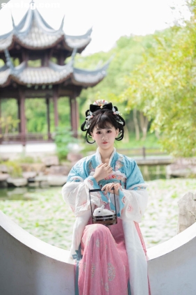 [YITUYU艺图语]2025.11.04 可爱汉服 湫一只岁岁[58P1.62G]