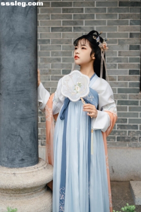 [YITUYU艺图语]2025.08.11 穿汉服的小女孩 丹丹[16P517M]