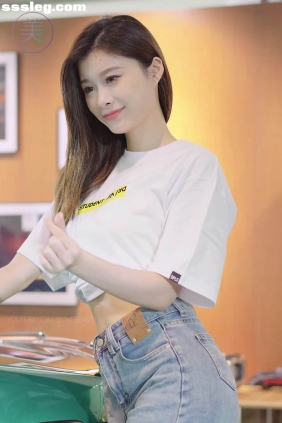 THEBEAUTY 2023上海AIT改装车展 车模34 [1V402M]