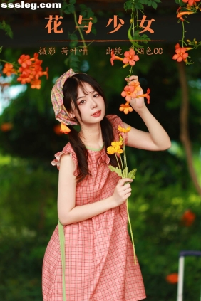 [YITUYU艺图语]2023.09.02 花与少女 暮烟色CC[33P460M]