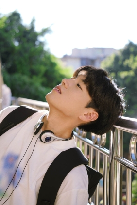 [YITUYU艺图语]2025.09.13 夏日少年 羊村拓哉[11P158M]