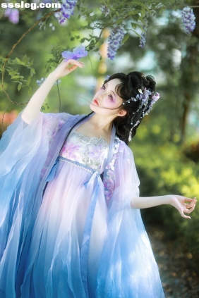 [YITUYU艺图语]2025.05.12 紫色风铃 仙落[13P104M]