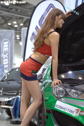 bongDDak 레이싱모델은 경기장 의상 입었을[1V295M]