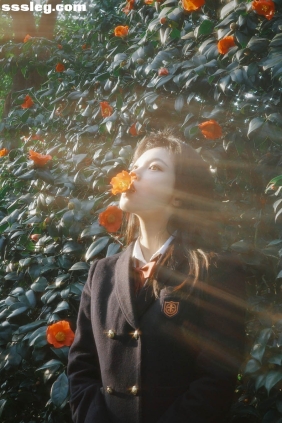 [YITUYU艺图语]2025.11.05 愿我的神明常驻此地 山日非雨[15P176M]