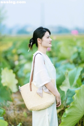 [YITUYU艺图语]2025.06.15 春有百花夏有荷 潘潘[14P246M]