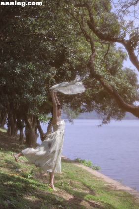 [YITUYU艺图语]2025.10.31 你是我藏在秋风里的喜欢 Quinnao巧阿[1...