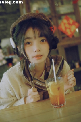 [YITUYU艺图语]2025.07.15 咖啡馆日系拍照指南 露露[23P161M]