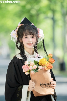 [YITUYU艺图语]2025.05.29 簪花学士服 夏芋小年[27P727M]