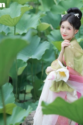 [YITUYU艺图语]2025.04.02 莲舟谣 许尽欢~[15P98M]