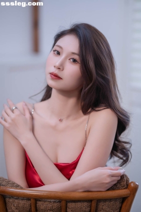 [YITUYU艺图语]2025.08.06 慵懒与性感的碰撞 Model六[30P541M]