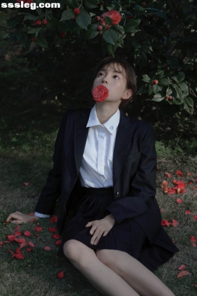 [YITUYU艺图语]2025.09.20 那年的山茶 森森[15P119M]