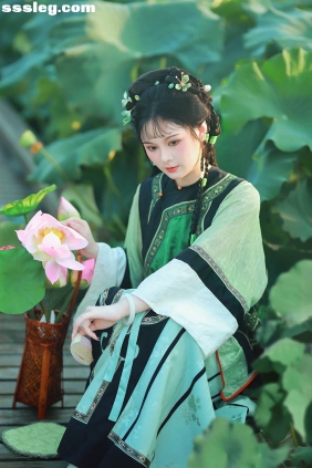 [YITUYU艺图语]2025.06.29 夏雨荷 6161[16P38M]