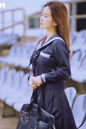 [YITUYU艺图语]2025.05.15 运动场的Jk少女 林琳琳[18P200M]