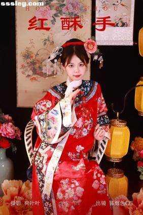 [YITUYU艺图语]2023.09.15 红酥手 暮烟色CC[37P647M]