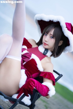 职业奶妈三水子 圣诞小裙子[72P366M]