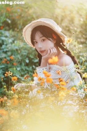 [YITUYU艺图语]2025.10.30 幻境之花 南伊[43P0.98G]