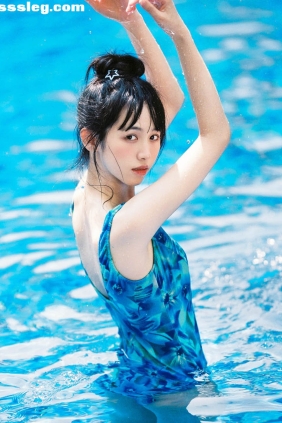 [YITUYU艺图语]2025.09.07 夏日泳池 快乐苏苏[15P55M]