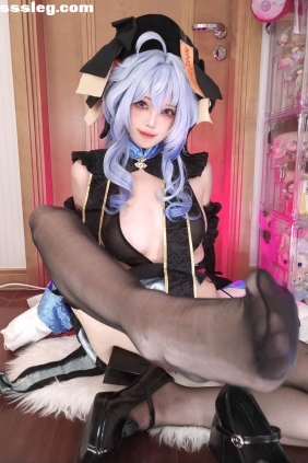 蜜汁猫裘 原神甘雨 国风小僵尸[47P+2V2.20G]