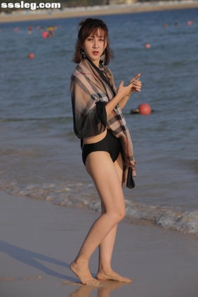 街拍作品 黑色魅力泳衣[184P1.60G]
