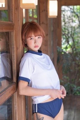 [YITUYU艺图语]2025.07.30 青春与自然的交融 偷吃奶油的猫[50P802M]