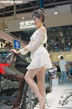 THEBEAUTY 2024广州车展网红美女车模05 [1V262M]