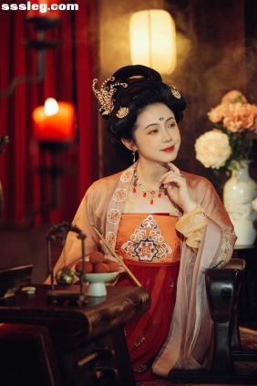 [YITUYU艺图语]2025.05.07 国色芳华 水仙儿[15P231M]