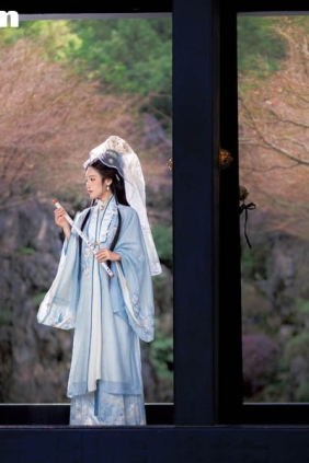 [YITUYU艺图语]2025.04.05 栊翠庵 妙玉 小洪[27P351M]