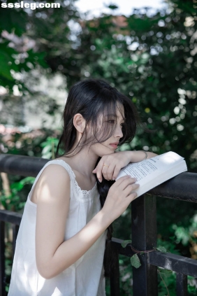 [YITUYU艺图语]2025.08.02 青提味的夏天 依婷[15P105M]