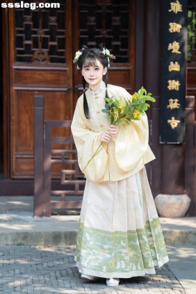 [YITUYU艺图语]2025.09.11 中秋 湫一只岁岁[59P1.42G]