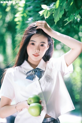 [YITUYU艺图语]2025.10.16 青苹果的味道 爱吃辣条的小新[32P93M]