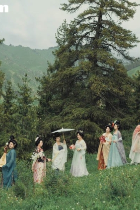 [YITUYU艺图语]2025.07.16 初夏山行[50P748M]