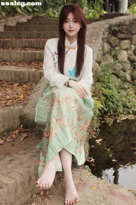 小众视觉 No.018 小薯条[117P+1V4.12G]