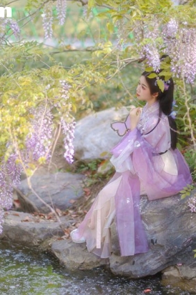 [YITUYU艺图语]2025.08.12 紫藤 小杜同学[40P707M]