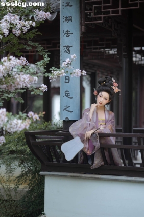 [YITUYU艺图语]2025.08.30 庭前紫薇初作花 是小芥末w[15P243M]