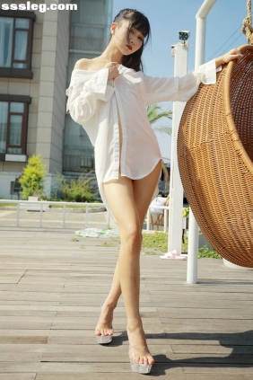 素人美模猫猫私房写真集[377P+6V1.92G]