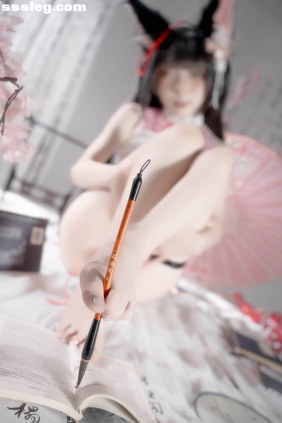 纸悦Etsu_ko 2025年12月真爱特写包[31P267M]