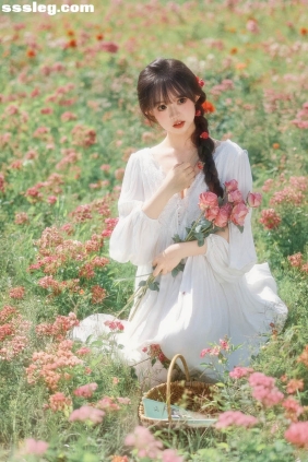 [YITUYU艺图语]2025.06.02 误入爱丽丝的后花园 狮子[33P328M]