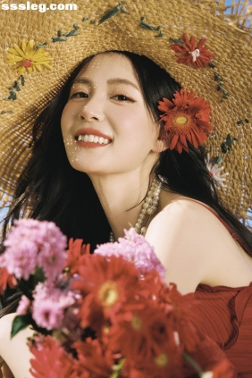 [YITUYU艺图语]2025.09.05 夏花之绚烂 姚筱筱cola[14P154M]