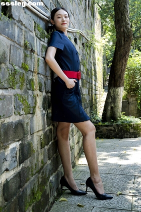 迷人空姐安琪公园户外写真集[541P+1V12.2G]