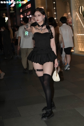 街拍作品 迷人抹胸短裙[112P2.26G]