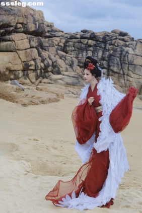 [YITUYU艺图语]2025.06.08 玄鸟 琼崽爱吃四季豆[28P439M]