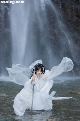 [YITUYU艺图语]2025.04.05 一剑破长空 绮罗生的小苏苏[14P75M]