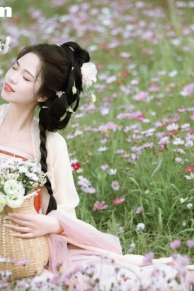 [YITUYU艺图语]2025.08.27 格桑花海 橘皮一号[18P277M]