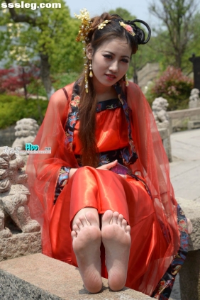 [赤足者] 小玉 汉服大全套[250P1.87G]