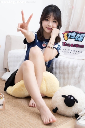 物恋传媒 No.2651 兔芽 裸足[172P+1V4.09G]