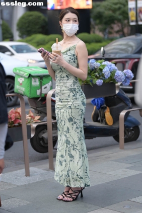 街拍作品 吊带长裙[54P1.25G]